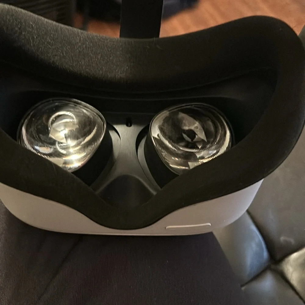 COPY - Quest 2 Oculus Great condition